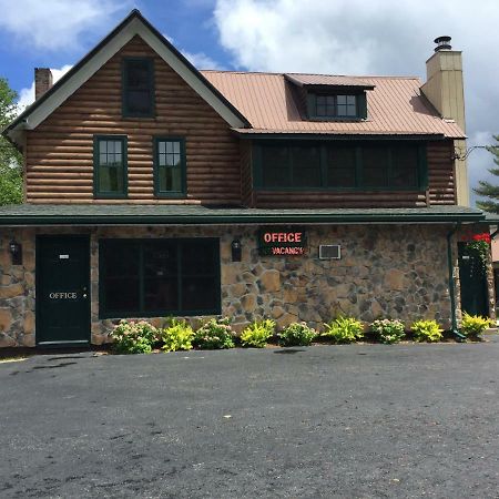 Pine Knoll Hotel Lakeside Lodge & Cabin Old Forge Eksteriør billede