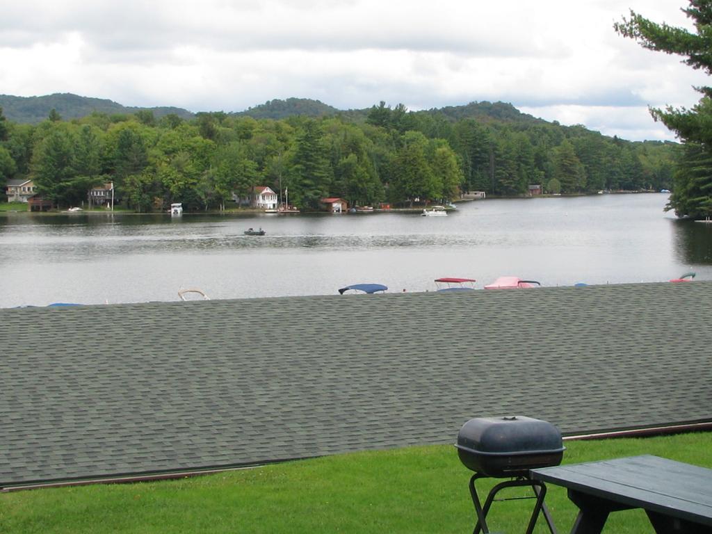 Pine Knoll Hotel Lakeside Lodge & Cabin Old Forge Værelse billede