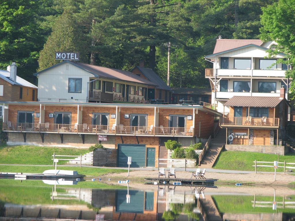 Pine Knoll Hotel Lakeside Lodge & Cabin Old Forge Værelse billede